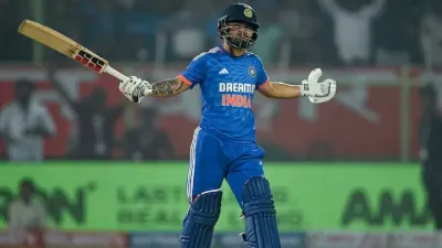 ind vs aus   टीम इंडिया को मिला धोनी से बड़ा फिनिशर  रिंकू सिंह की पिटाई से डरे कंगारू गेंदबाज  देखें video