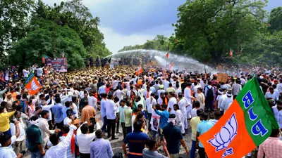 ‘एक लाख की भीड़ का दावा  5 हजार कार्यकर्ता भी नहीं जुटे’ bjp के प्रदर्शन पर कांग्रेस aap का पलटवार