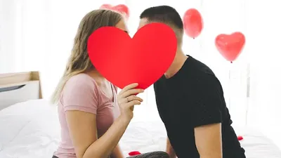 valentine day special  गलफ्रेंड या जीवन साथी को प्रपोज करने से मिला लें राशियां  वरना जिंदगी बन जाएगी नरक
