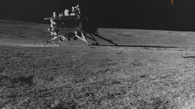chandrayaan 3   चांद पर खड़े लैंडर की पहली आई सामने तस्वीर  3 में से 2 टारगेट पूरे  क्या कर रहा रोवर 