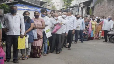 27 हजार राशन डीलर आंदोलन पर उतरे  अटक सकता है 1 करोड़ परिवारों काे गेहूं का वितरण