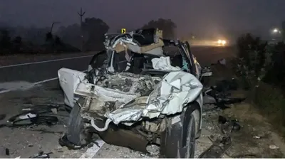 चूरू के सरदारशहर में दो गाड़ियों की जबरदस्त भिड़ंत  हादसे में 5 लोगों की मौत  4 गंभीर घायल