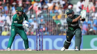 pak vs sa   पाकिस्तान ने अफ्रीका को दिया 271 रनों का टारगेट  बाबर शकील ने जड़ी फिफ्टी  शम्सी ने चटकाए 4 विकेट