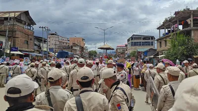 manipur violence   मणिपुर में भड़की हिंसा के बाद 5 दिनों के लिए इंटरनेट सस्पेंड  3 दिन तक स्कूल बंद