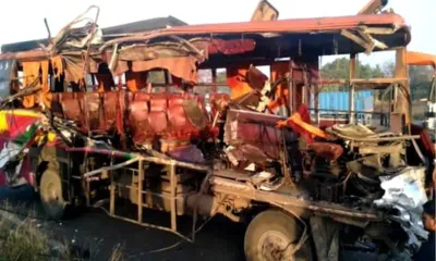 महाराष्ट्र के नासिक में भीषण सड़क हादसा  साईं बाबा के दर्शन के लिए शिरडी जा रहे 10 लोगों की मौत