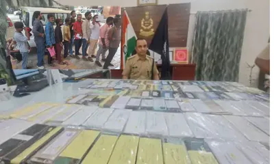 70 लाख के 268 गुम हुए मोबाइल पाली पुलिस ने किए बरामद मोबाइल मालिकों की लगी भीड