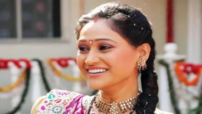 disha vakani ने परिवार के लिए किया बड़ा त्याग  एक्टिंग तक छोड़ दी…जानिए फिलहाल कहां हैं बिजी