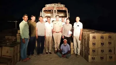 गुजरात में धड़ल्ले से हो रही शराब की सप्लाई  राजस्थान पुलिस ने अवैध शराब से भरा टैंकर पकड़ा