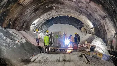 uttarkashi tunnel accident  टनल से जल्द बाहर आ सकते है फंसे हुए मजदूर  जानिए कहां तक पहुंचा रेस्क्यू ऑपरेशन