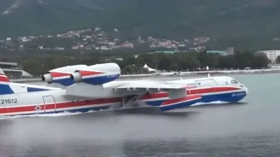 beriev be 200 altair   रूस का यह अनोखा विमान  समुद्र पर दौड़ते हुए आसमान में भरता है उड़ान