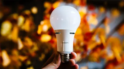 अब खरीदें emergency led bulb  लाईट जाने पर भी रोशनी देते रहेंगे  जल्द फ्यूज भी नहीं होते