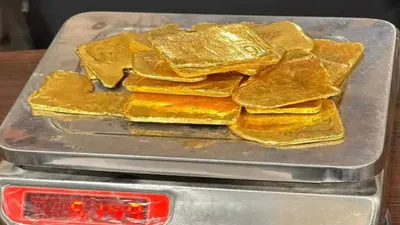 जयपुर एयरपोर्ट पर तस्करों के हौंसले बुलंद  नहीं थम रही गोल्ड स्मगलिंग अब यात्री के पास मिला 3 करोड़ का सोना