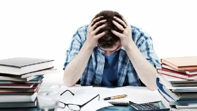 छात्रों में बढ़ते तनाव को ऐसे करें दूर  परीक्षा में विफलता ही सुसाइड का सबसे बड़ा कारण 