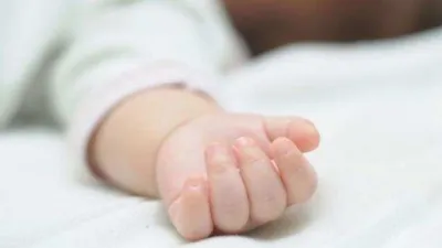 डॉक्टर  राइट टू हेल्थ  के विरोध में व्यस्त  थम गई 4 महीने के बच्चे की सांसें  आखिर मासूम की मौत का जिम्मेदार कौन 