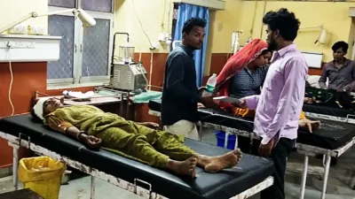 दौसा के मेहंदीपुर बालाजी में श्रद्धालुओं से भरी बस पलट  30 घायल  3 गंभीर घायलों को जयपुर किया रेफर