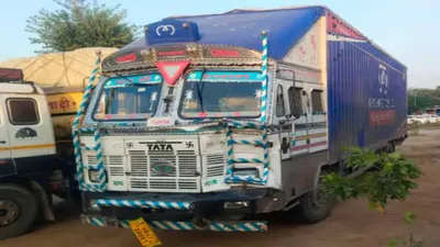 अजमेर में ट्रक ने ट्रैक्टर ट्रॉली को पीछे से मारी टक्कर  युवती की मौत  एक ही परिवार के 6 लोग घायल