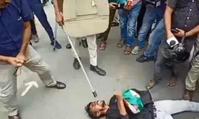 patna lathi charge   तिरंगा थामे शिक्षक अभ्यर्थियों पर लाठियां भांजी  तेजस्वी ने कहा कार्रवाई होगी