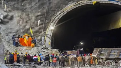 uttarakhand tunnel collapse  बस आने वाली है सुखद खबर  टनल में फंसे 41 मजदूर आज रात लेंगे खुले आसमान में सांस