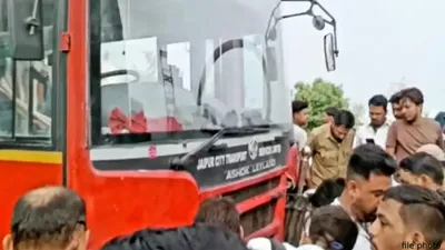जयपुर में लो फ्लोर बस फिर बनी काल  पंजाब से घूमने आई महिला को कुचला  7 दिन में दूसरी बड़ी घटना