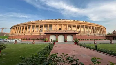 parliament budget session   राहुल गांधी के बयान पर थम नहीं रहा गतिरोध  आज फिर ससंद की कार्यवाही दोपहर 2 बजे तक स्थगित